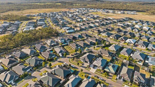 Why Up to 4 Out of 5 Dream Homes Are Never Built And How to Make Sure Yours Is - Edwards Family Homes